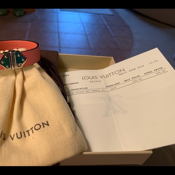 Authentic Louis Vuitton Pink Leather Bracelet - Picture 2 of 6